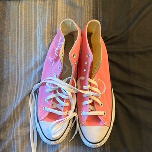 Mens size 11 pink converse